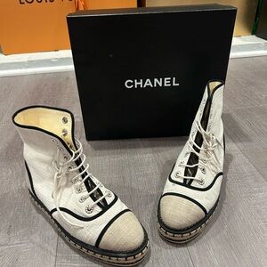 CHANEL White Canvas Lace-Up Ankle Boots with Black Trim